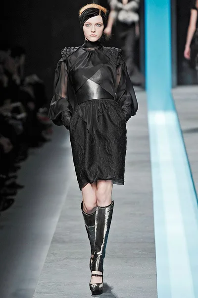 Look 42